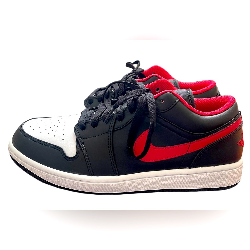 Air Jordan 1 Low, men’s size 10, ORIGINAL